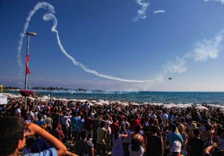 2013 Airshow Side başlıyor