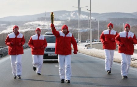 2013 Kazan Üniversite Oyunları’nın meşalesi, Rusya turuna başladı