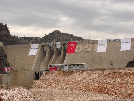 214 Milyon Tl Harcanan Cindere Barajı Törenle Açıldı
