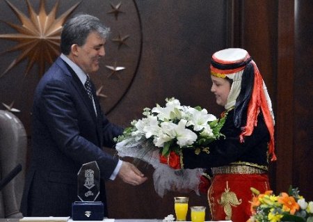 23 Nisan çocukları, Çankaya Köşkü’nde