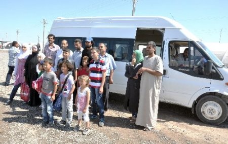 23 Nisan Şenliklerine katılacak çocuklar İzmir'e hareket etti