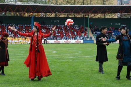 23 Nisan Ulusal Egemenlik Ve Çocuk Bayramı, Rize'de Coşkuyla Kutlandı
