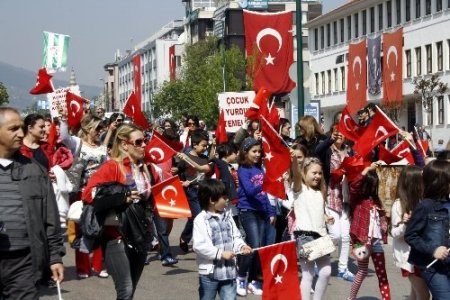 23 Nisan Ulusal Egemenlik ve Çocuk bayramı törenlerle kutlanıyor