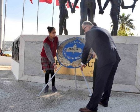 23 Nisan Ulusal Egemenlik ve Çocuk Bayramı törenlerle kutlanıyor