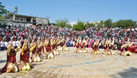23 Nisan Ulusal Egemenlik ve Çocuk Bayramı törenlerle kutlanıyor