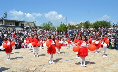 23 Nisan Ulusal Egemenlik ve Çocuk Bayramı törenlerle kutlanıyor