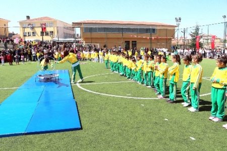 23 Nisan Ulusal Egemenlik ve Çocuk Bayramı törenlerle kutlanıyor