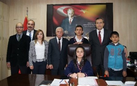 23 Nisan'ın Milli Eğitim Müdürü, ücretli öğretmenlere kadro istedi