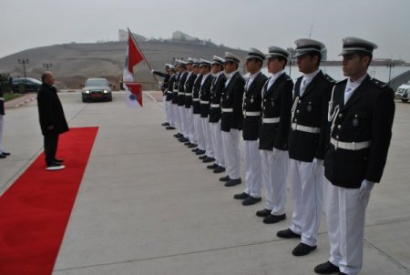 24 polis adayı sigaraya terk etti