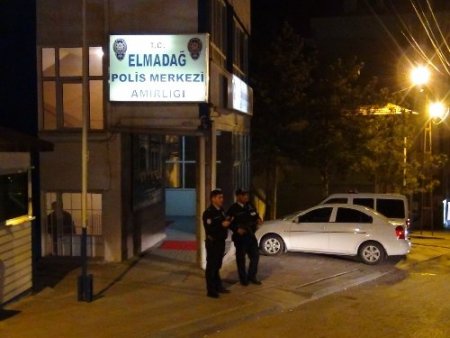 25 eve girip hırsızlık yapan zanlılar en son işlerinde suçüstü yakalandı