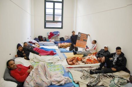 250 Göçmen, Atina Hukuk Fakültesi'nde Açlık Grevine Başladı