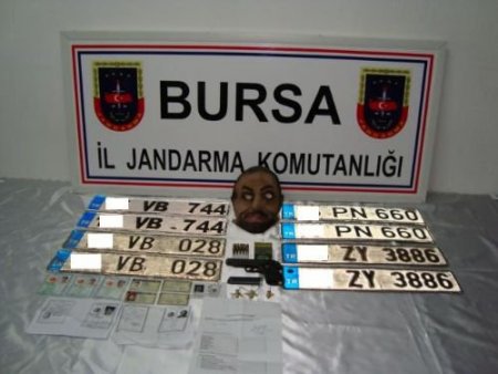 28 Ayrı Suçtan Aranan Maskeli Zanlı Yakalandı