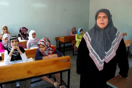 28 Şubat, görme engelli bayan avukatın hayatını kararttı