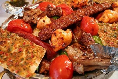 28 Şubat'ın Sakıncalı Kebapçısı, Şimdi İzmir'in Önemli Lezzet Mekanları Arasında (özel)