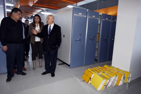 28 yıllık belediye arşivi dijital oldu