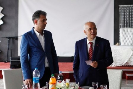 28 yıllık Yenimahalle arşivi dijital ortama aktarıldı