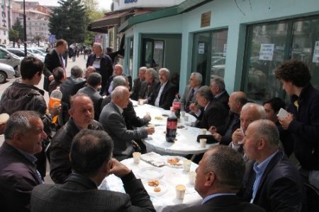 29 muhtar, kermes için muhtar arkadaşlarına destek verdi