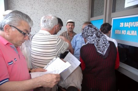 2b Başvuruları Başladı, Hak Sahipleri Defterdarlığa Koştu