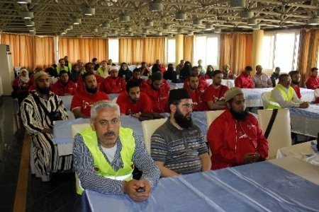 2'inci tıbbi yardım konvoyu Suriye’ye geçti