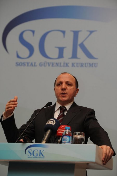 '3 gündür reçetelerin yüzde 75'i e-recete ile yazılıyor, sorun yok'