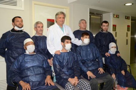 3 kıta, 4 ülkeden vatandaşlar aynı günde böbrek nakli oldu