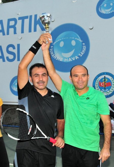 30 Ağustos Valilik Tenis Turnuvası sonuçlandı