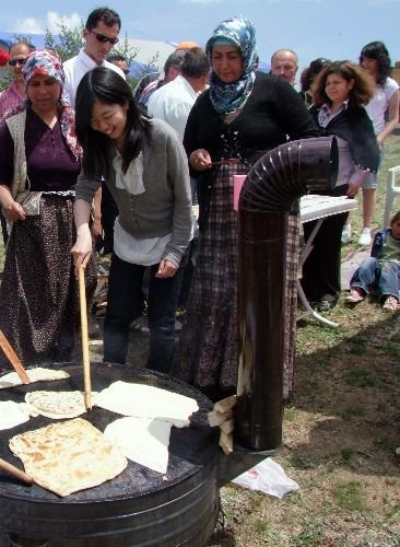 30 Ülkeden 80 Genç, Dinek Dağı'ndaki Şenlikte Buluştu
