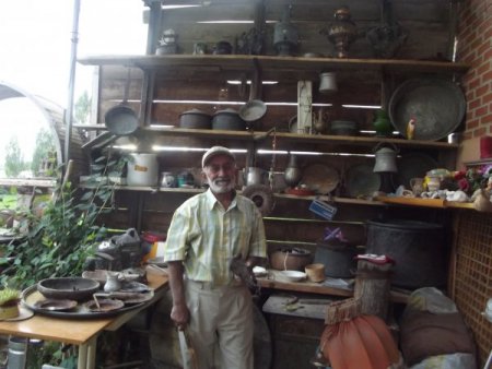 30 Yıldır Tarihi Eşya Topluyor