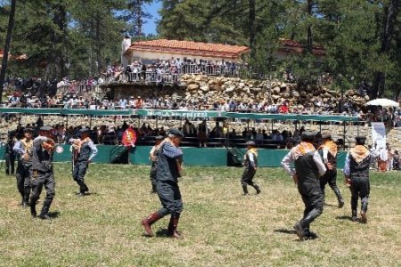 35 bin Yörük şenlikte buluştu
