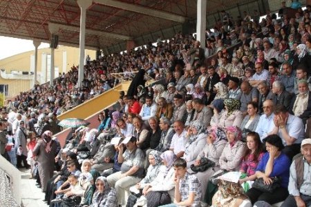 385 konuta 7 bin 900 müracaat yapıldı, kuralar stadyumda çekildi