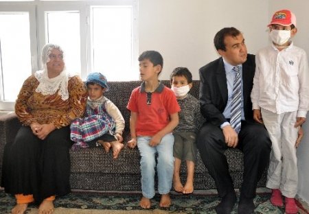 4 çocuğu da sara hastası olan kadın, yılın annesi seçildi
