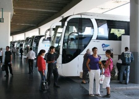4 Milyon Kişi Otobüslerle Bayrama Gidiyor