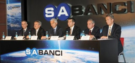 4 Şirketini Daha Halka Açacak, Perakendeye 500 Milyon Dolar Yatıracak