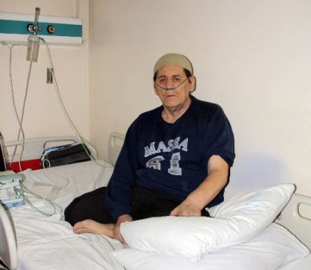 42 Yıldır Hastanede Kalan Hasta, Akülü Araba Bekliyor