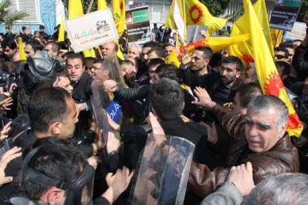 4+4+4 Eyleminde Arbede Çıktı