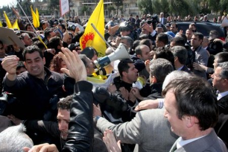 4+4+4 Eyleminde Arbede Çıktı