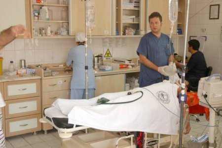 45 Dakika Azgın Sularla Boğuşarak Hayata Tutundu