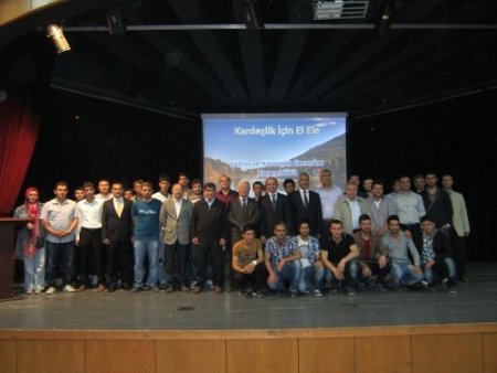 5 ilin gençleri Kültür ve Kardeşlik Gecesi’nde buluştu