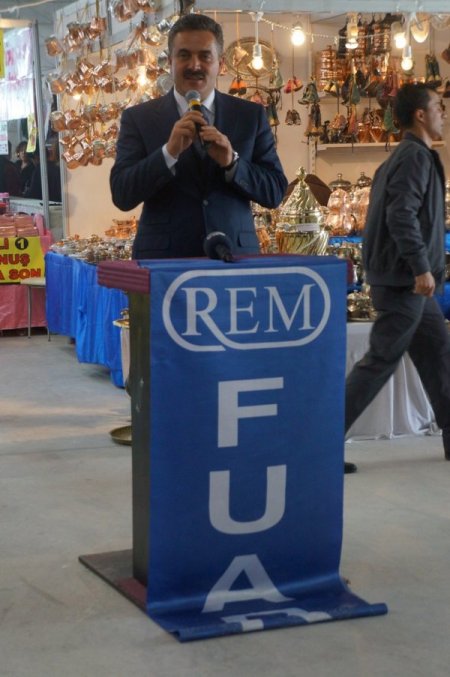 50 ülke el sanatlarını Başkentlilerin beğenisine sundu