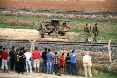 500 Suriyeli Şenyurt beldesine sığındı