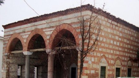 500 yıllık Atik Ali Paşa Camii onarılacak