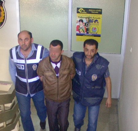 54 yaşlıyı silkelemecilik yöntemiyle dolandıran zanlı yakalandı
