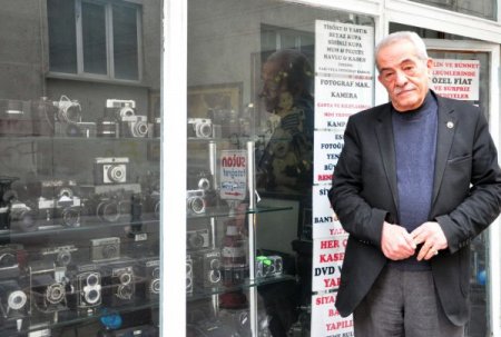 55 yılda 300 fotoğraf makinesi biriktirdi, hayali bir fotoğraf müzesi