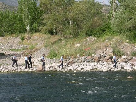 60 Gündür Kayıp Olan Öğretmen, Dağ, Taş Aranıyor