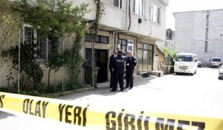 60 yaşındaki eşini öldürdükten sonra canına kıydı