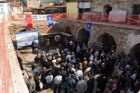 600 Yıllık Tarihi Kütahya Hanı Restore Ediliyor