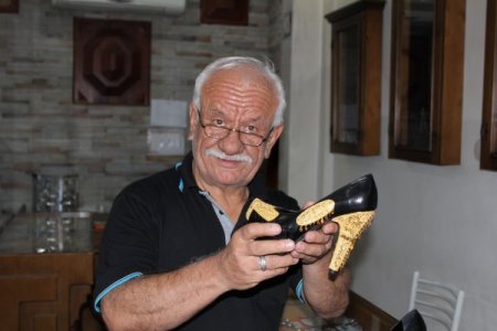 65 Bin Lirayla Ayakkabısını Altınla Kaplattı