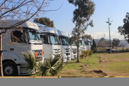 670 bin litre uçak yakıtını piyasaya sürmek isteyen 19 kişilik çete çökertildi