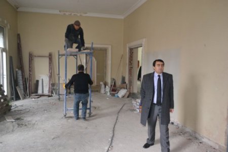 69 yıllık Bigadiç Hükümet Konağı yenileniyor