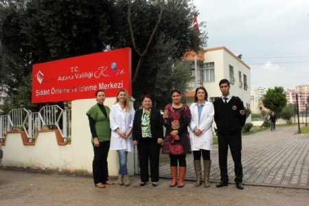 7 gün 24 saat şiddeti izliyorlar